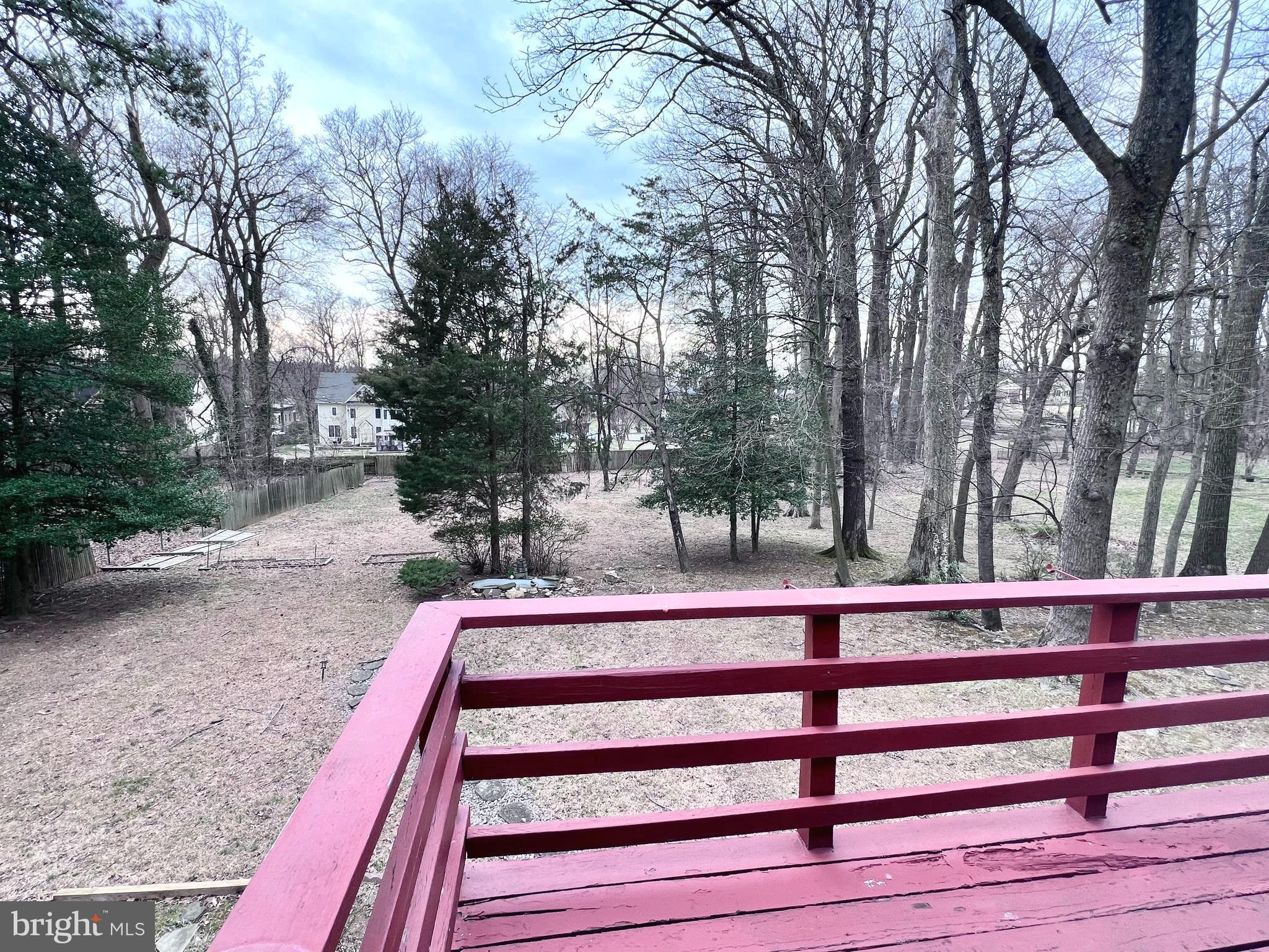 DUNN LORING GARDENS - Residential