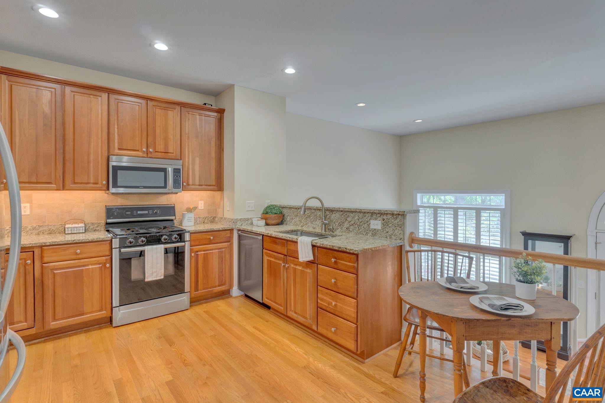 GLENWOOD STATION - Residential