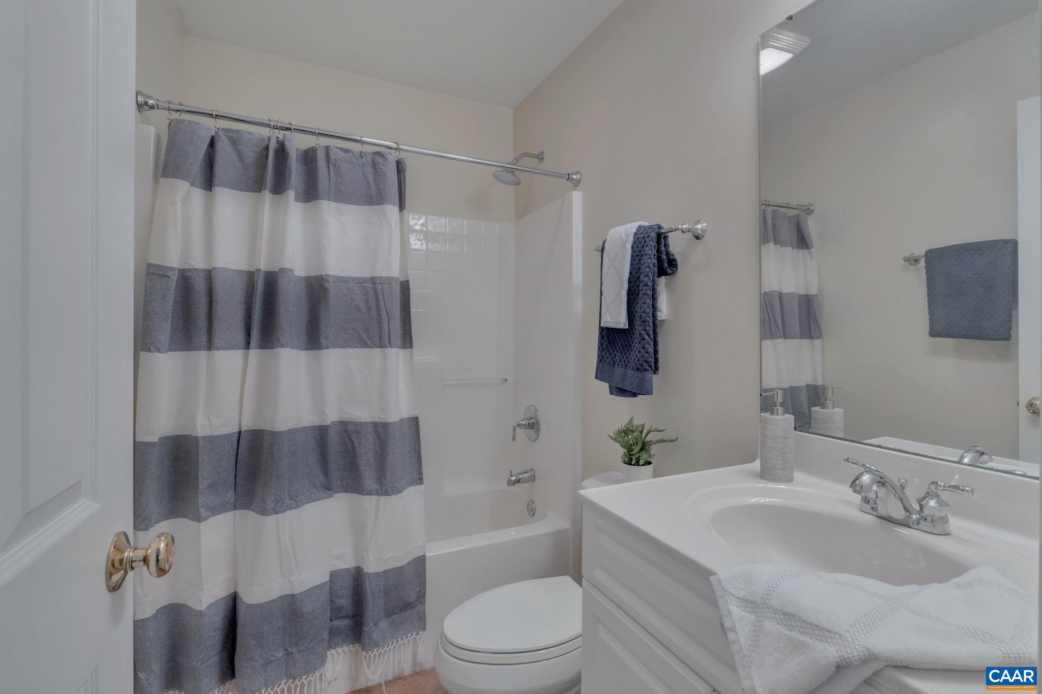 GLENWOOD STATION - Residential