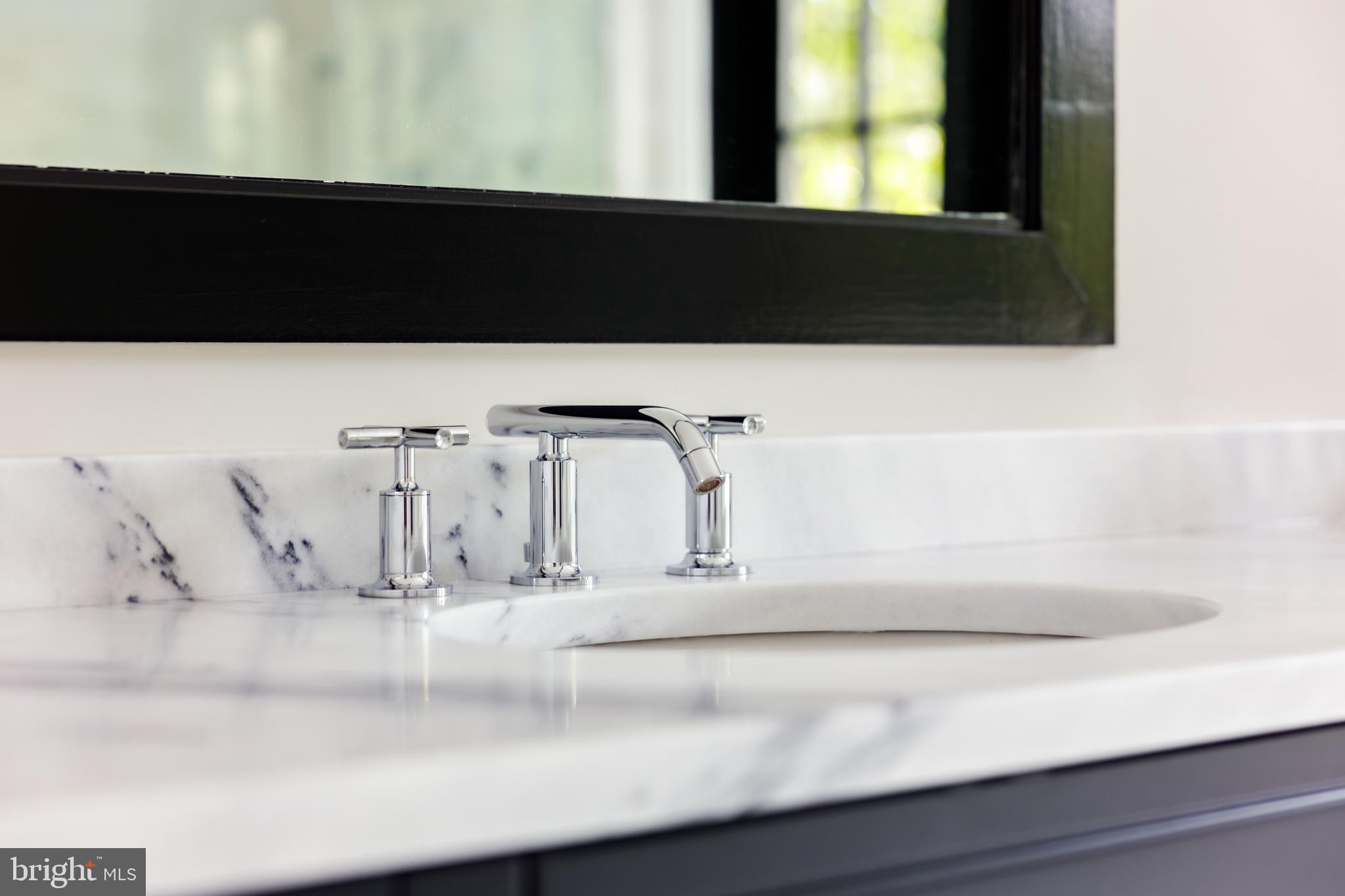 CLEVELAND PARK - Residential