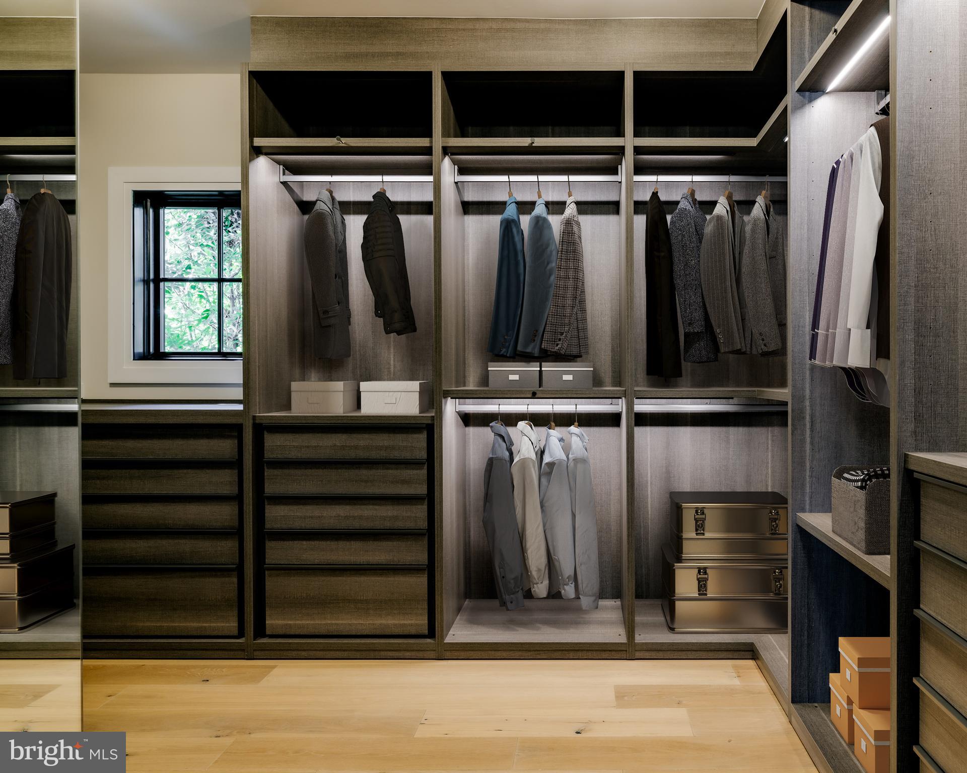 CLEVELAND PARK - Residential