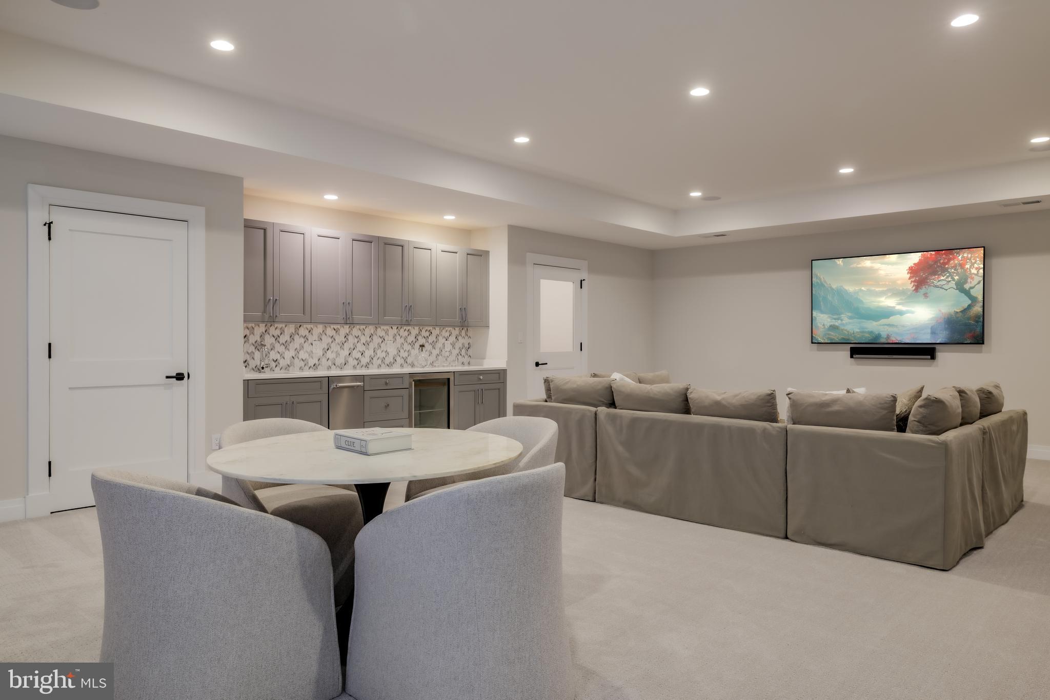 CLEVELAND PARK - Residential