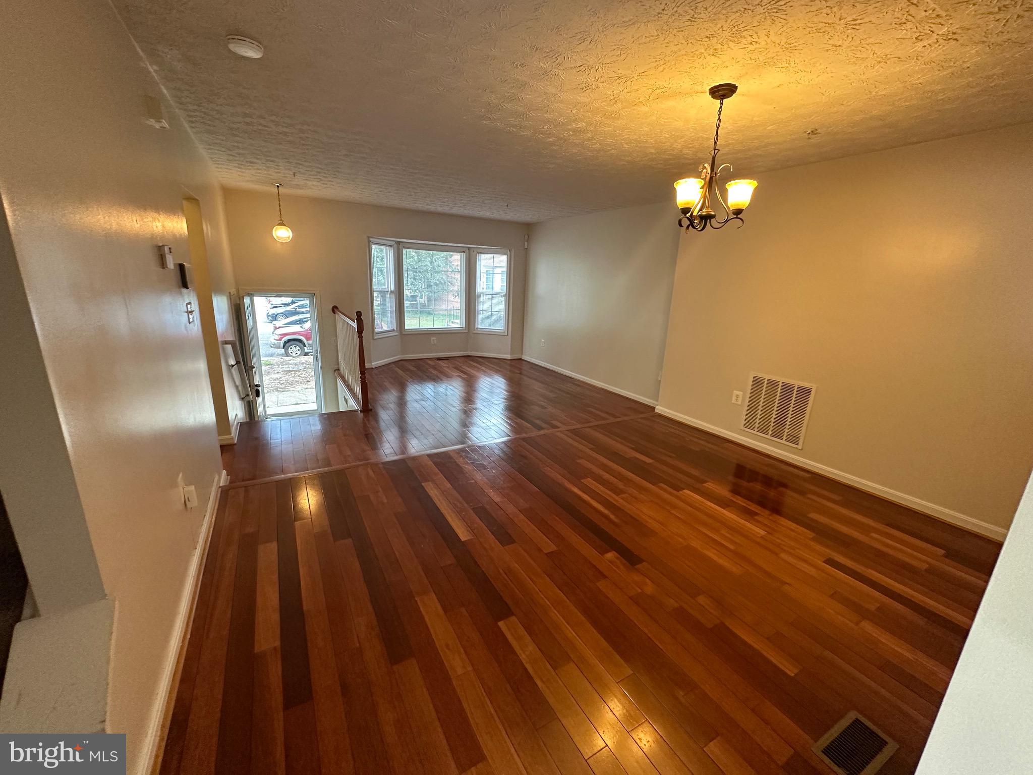 BONIWOOD - Residential Lease