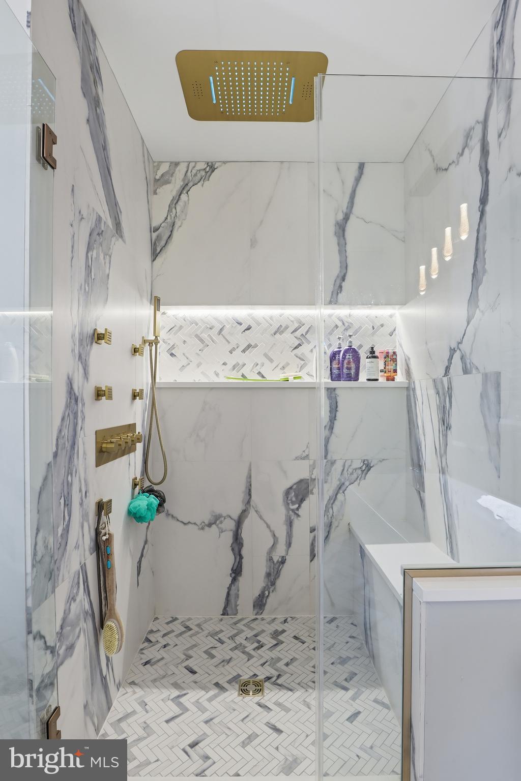 WYNDHAM - Residential