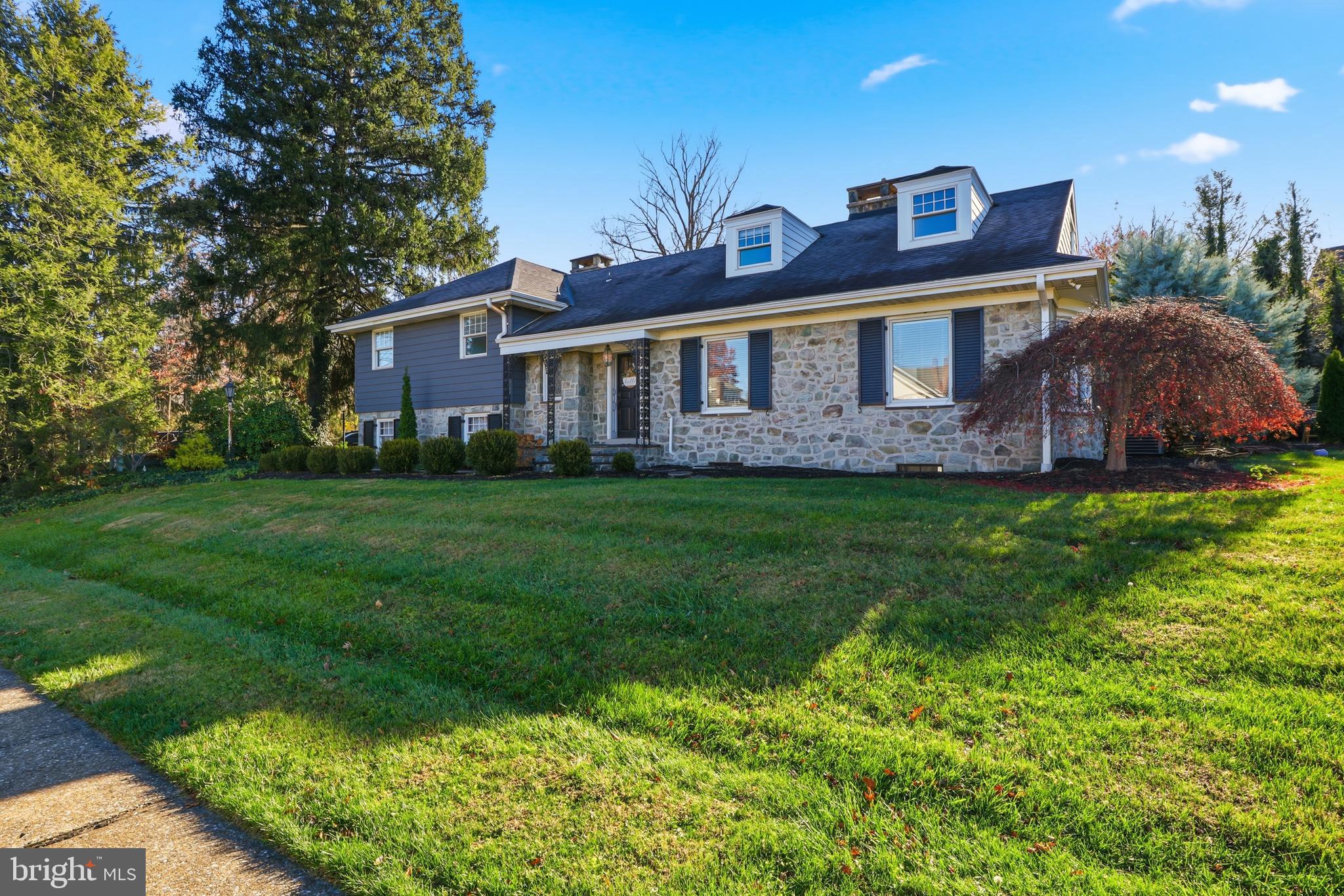 1000 SMALLBROOK LANE