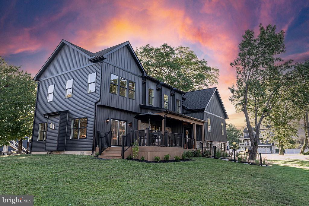 1105 CHESTER ROAD