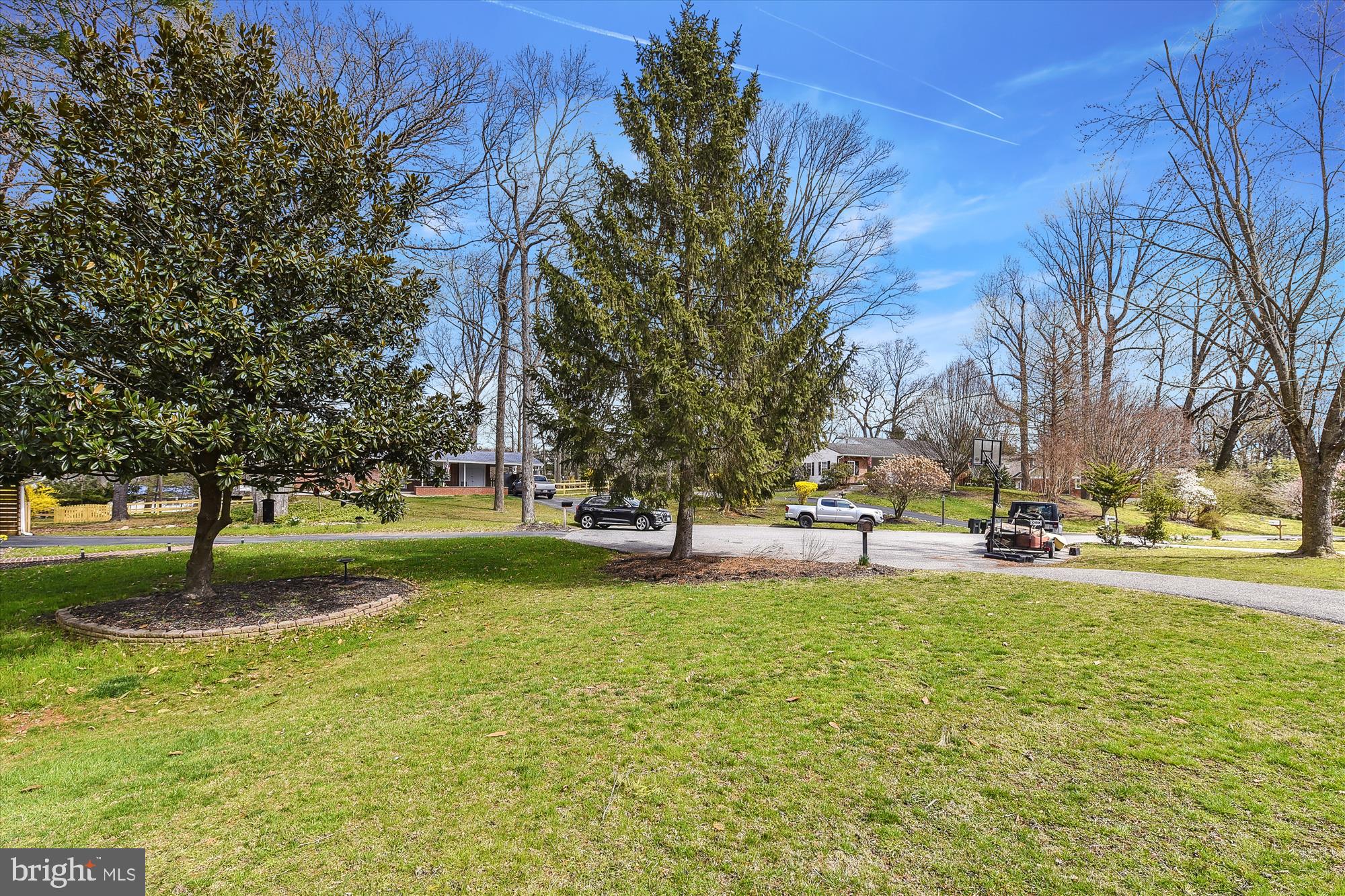 STRATFORD - Residential