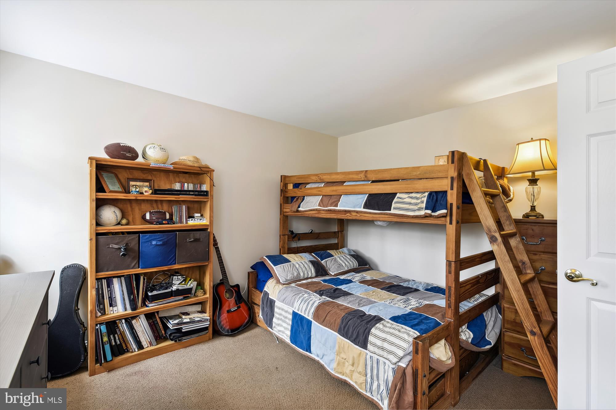 STRATFORD - Residential