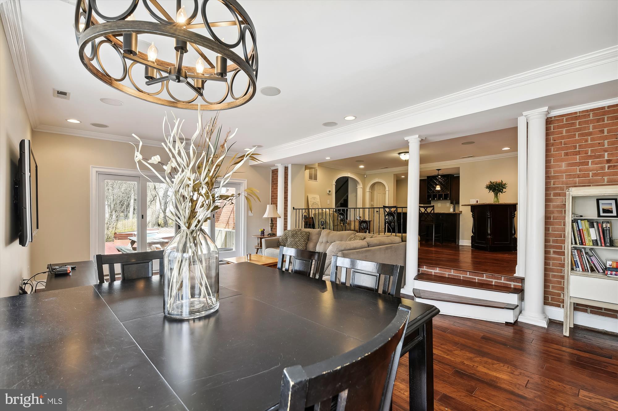 STRATFORD - Residential