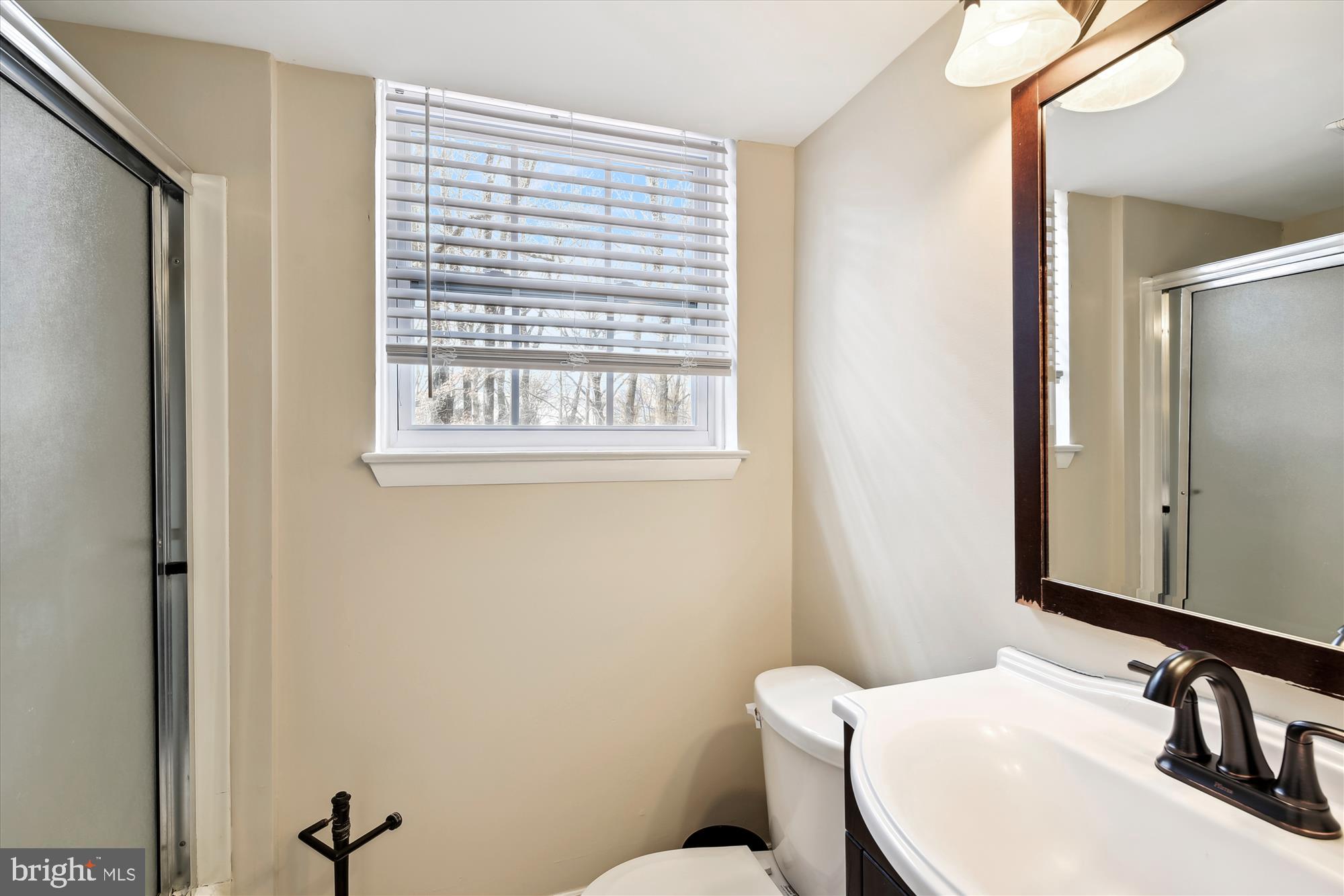 STRATFORD - Residential