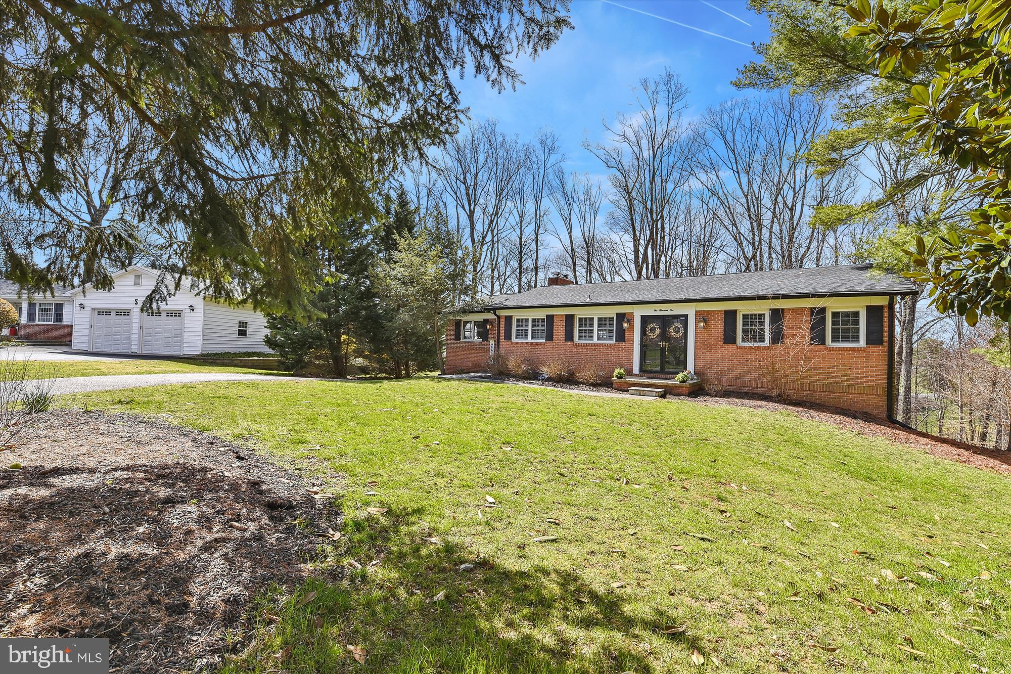 STRATFORD - Residential