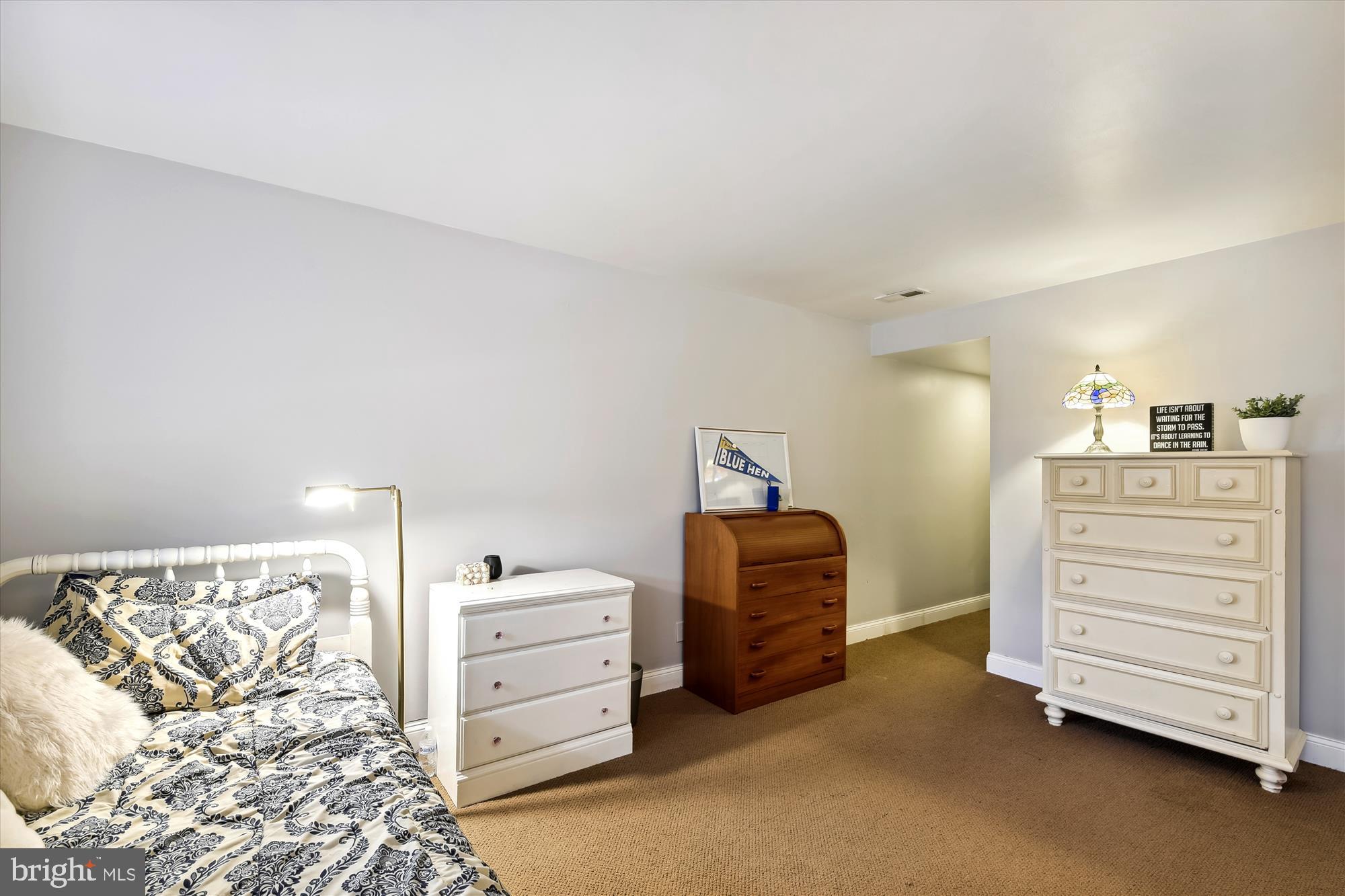 STRATFORD - Residential