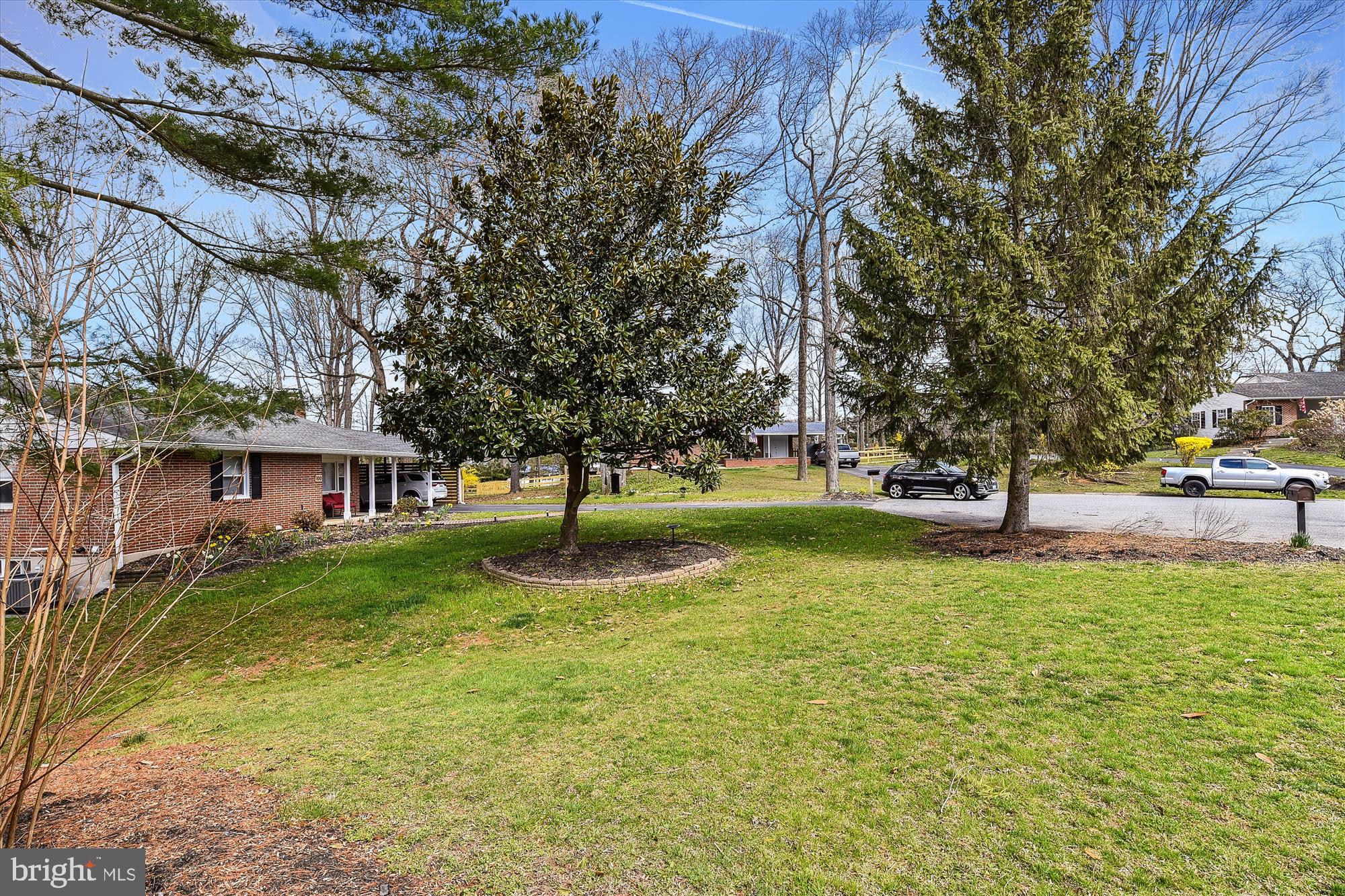 STRATFORD - Residential