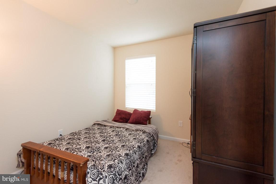 BLUE STREAM - Residential