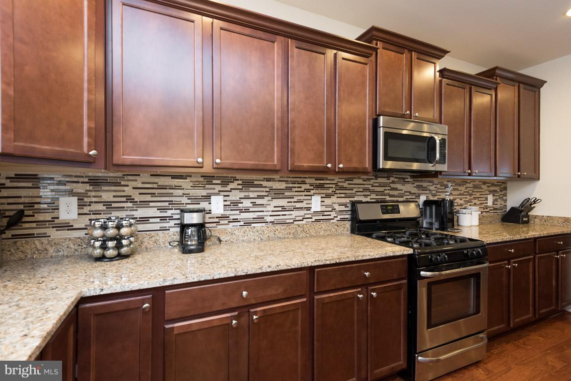 BLUE STREAM - Residential