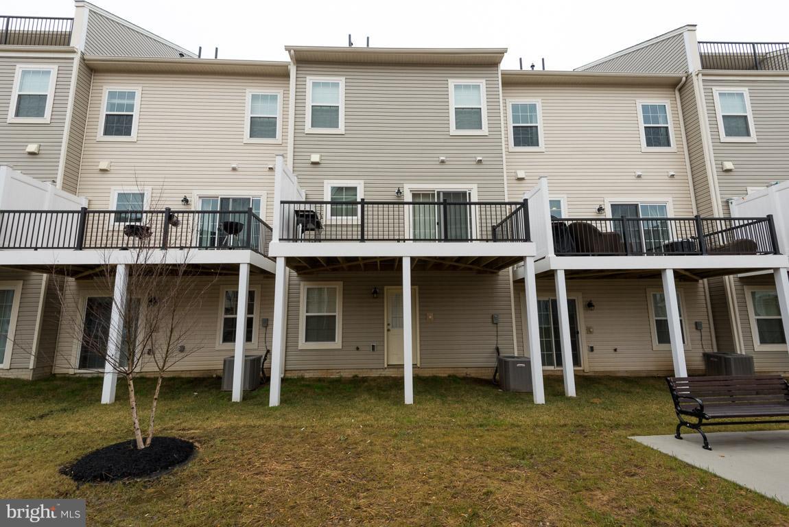 BLUE STREAM - Residential