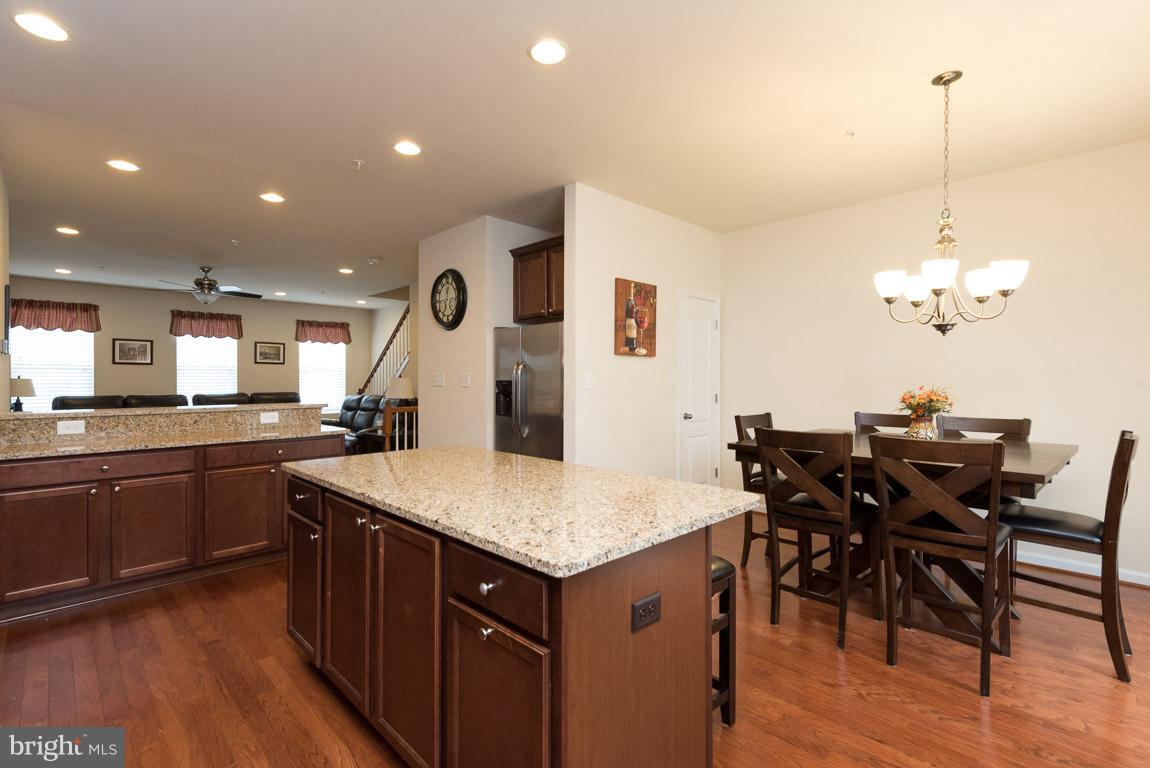 BLUE STREAM - Residential