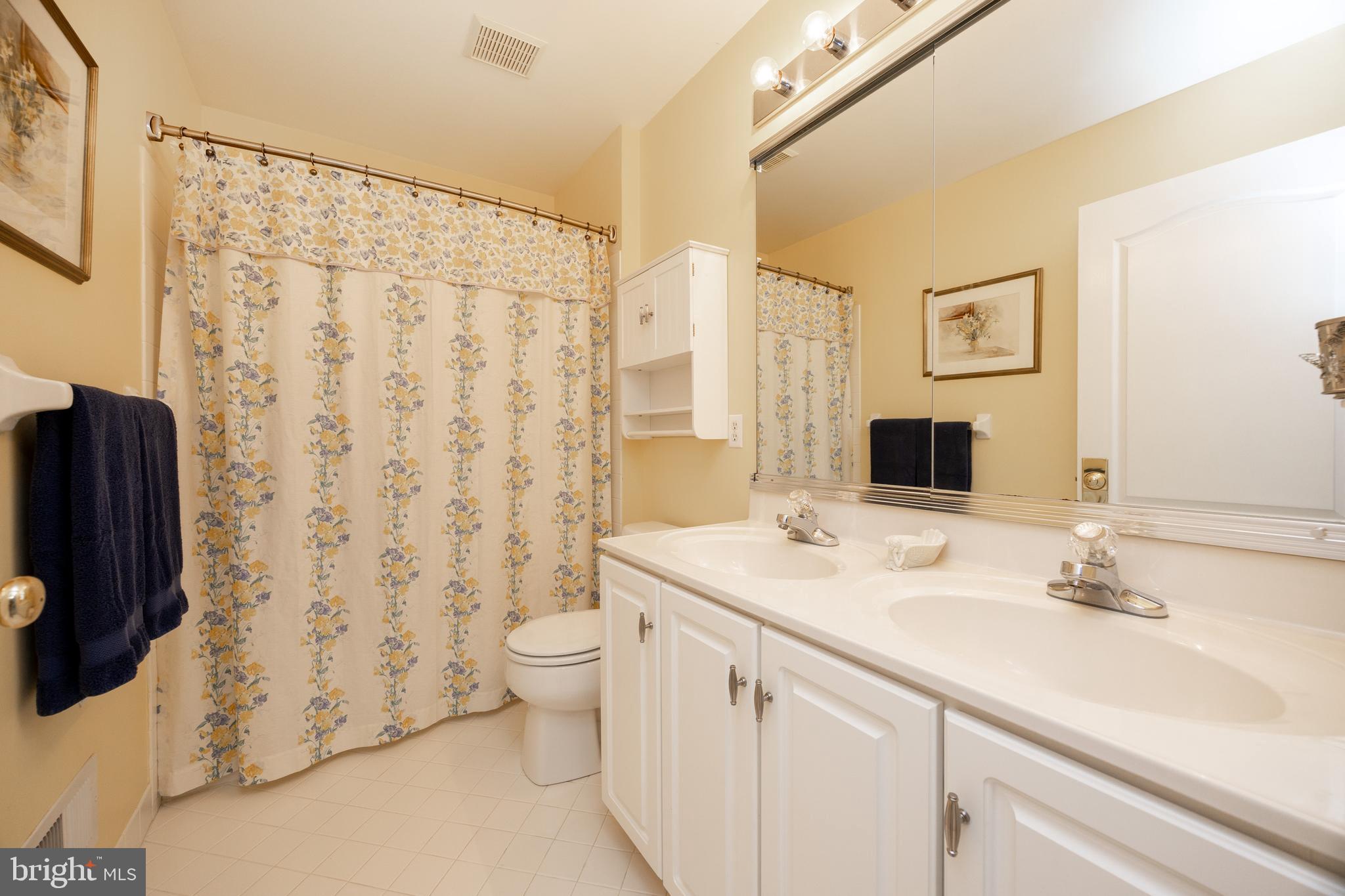 KNOLLS OF BIRMINGH - Residential