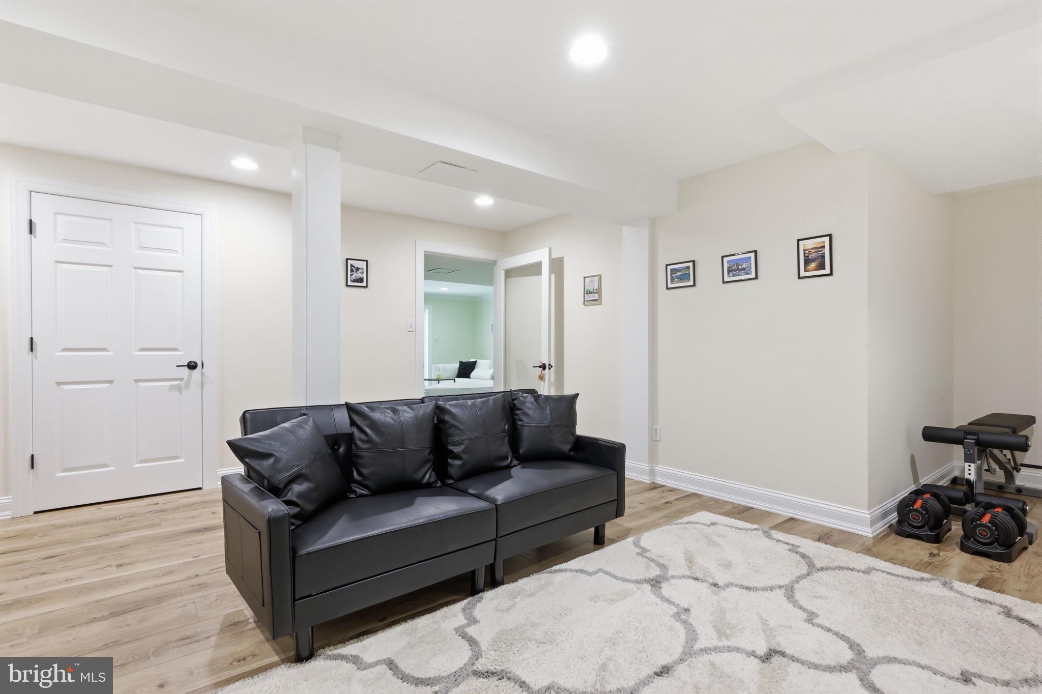 BUCKINGHAM - Residential