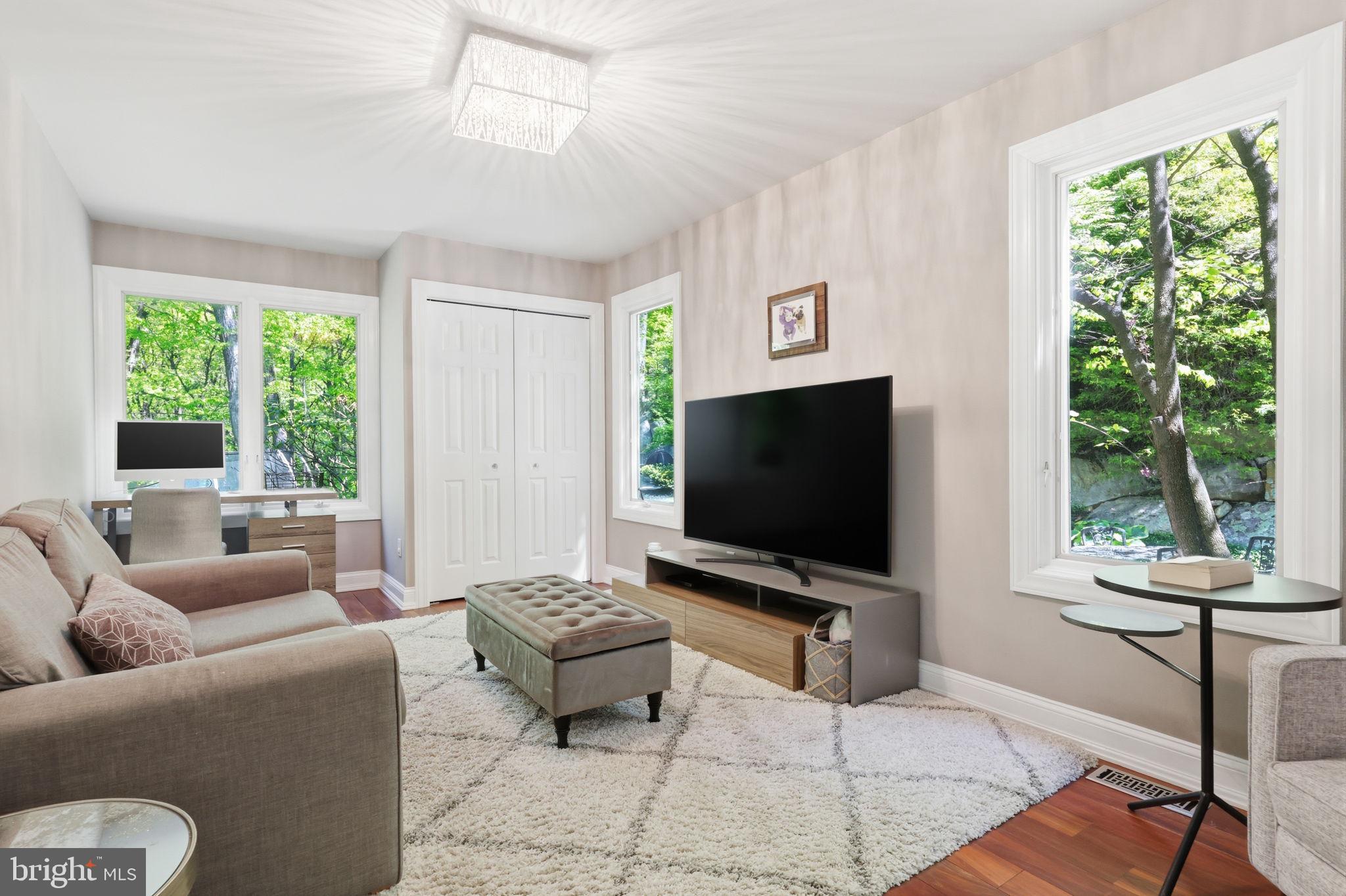 BUCKINGHAM - Residential