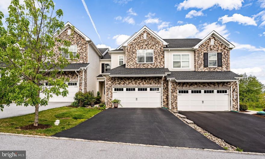 Welcome home to this stunning and spacious townhouse located in the highly sought-after Byers Station community! This beautiful 3 bedroom, 3.5 bath townhome has recently undergone some amazing upgrades, including a fully finished basement with a theater and full bathroom, as well as a new composite deck that provides a relaxing outdoor space for you to enjoy.
As you step inside, you'll be greeted by classic brown wide plank hardwood floors that unify the first level. The elegant family room is bathed in natural light and is connected to a modern kitchen with granite countertops, ample cabinet space, and plenty of counter space for meal preparation. Enjoy the gas fireplace in winters. Moving upstairs, you'll find a spacious loft with abundant natural light that serves as a versatile space for work or relaxation. The master bedroom boasts his and her closet space and a luxurious bath with a spa shower, perfect for unwinding after a long day. The secondary bedrooms and hall are also quite spacious, offering plenty of space for family and guests.
This home is completed with a two-car garage in excellent condition, featuring a painted floor and overhead garage racks for storage. The fully finished, modernized basement offers a full bath and ample storage space, making it the perfect spot for a home theater, playroom, or home office. Outside, you'll find a huge deck in the backyard with excellent views and plenty of privacy, perfect for entertaining or enjoying your morning coffee. The front yard is beautifully landscaped with perennials and rose plants, adding to the home's charm and curb appeal.
This home is located in the highly sought-after Byers Station community, which boasts amazing amenities, including two clubhouses, swimming pools, fitness centers, basketball and tennis courts, trails, and tot lots. Don't miss your chance to call this stunning townhome your own - schedule your visit today!