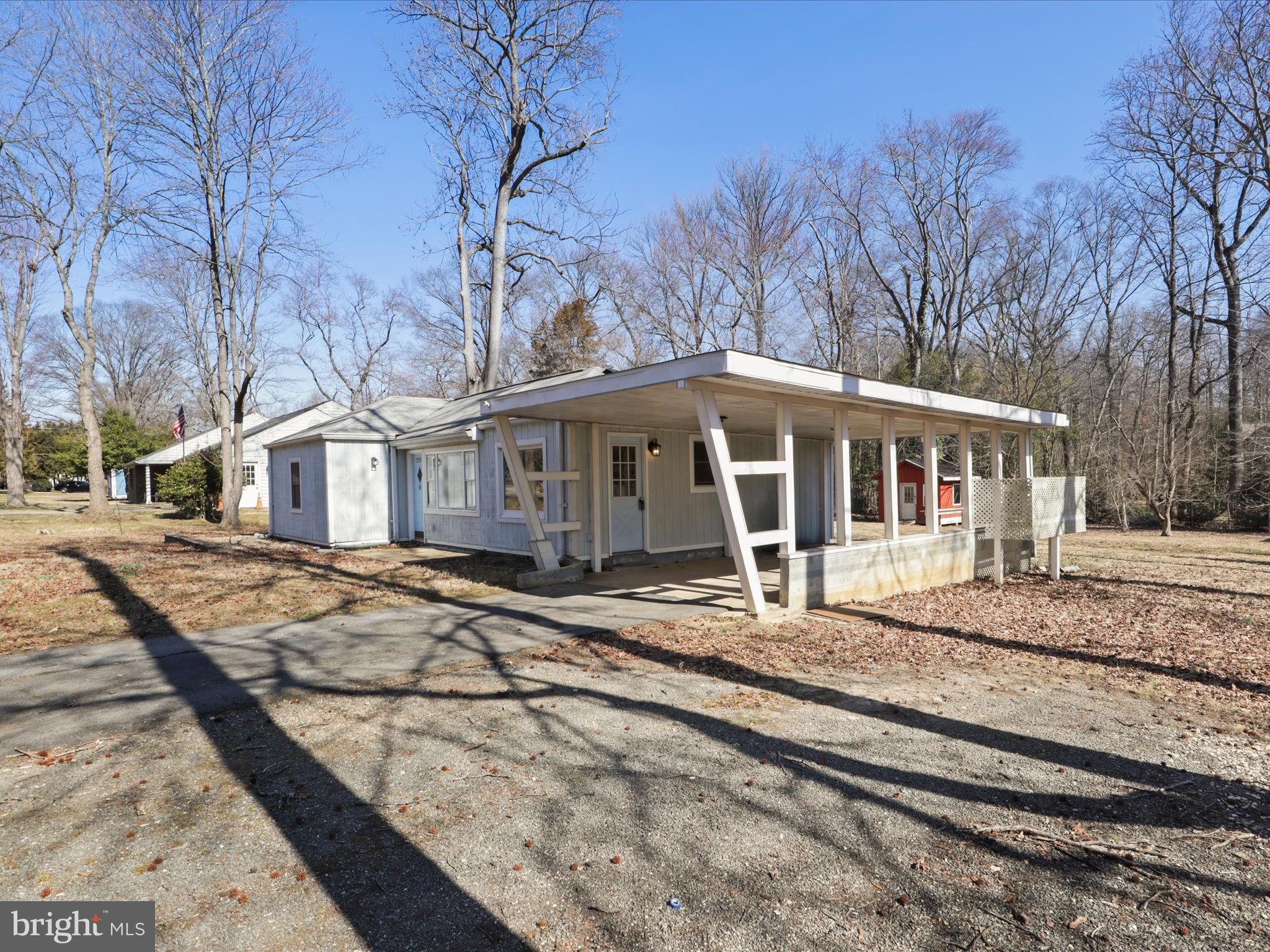 HYBLA VALLEY FARMS - Residential Lease