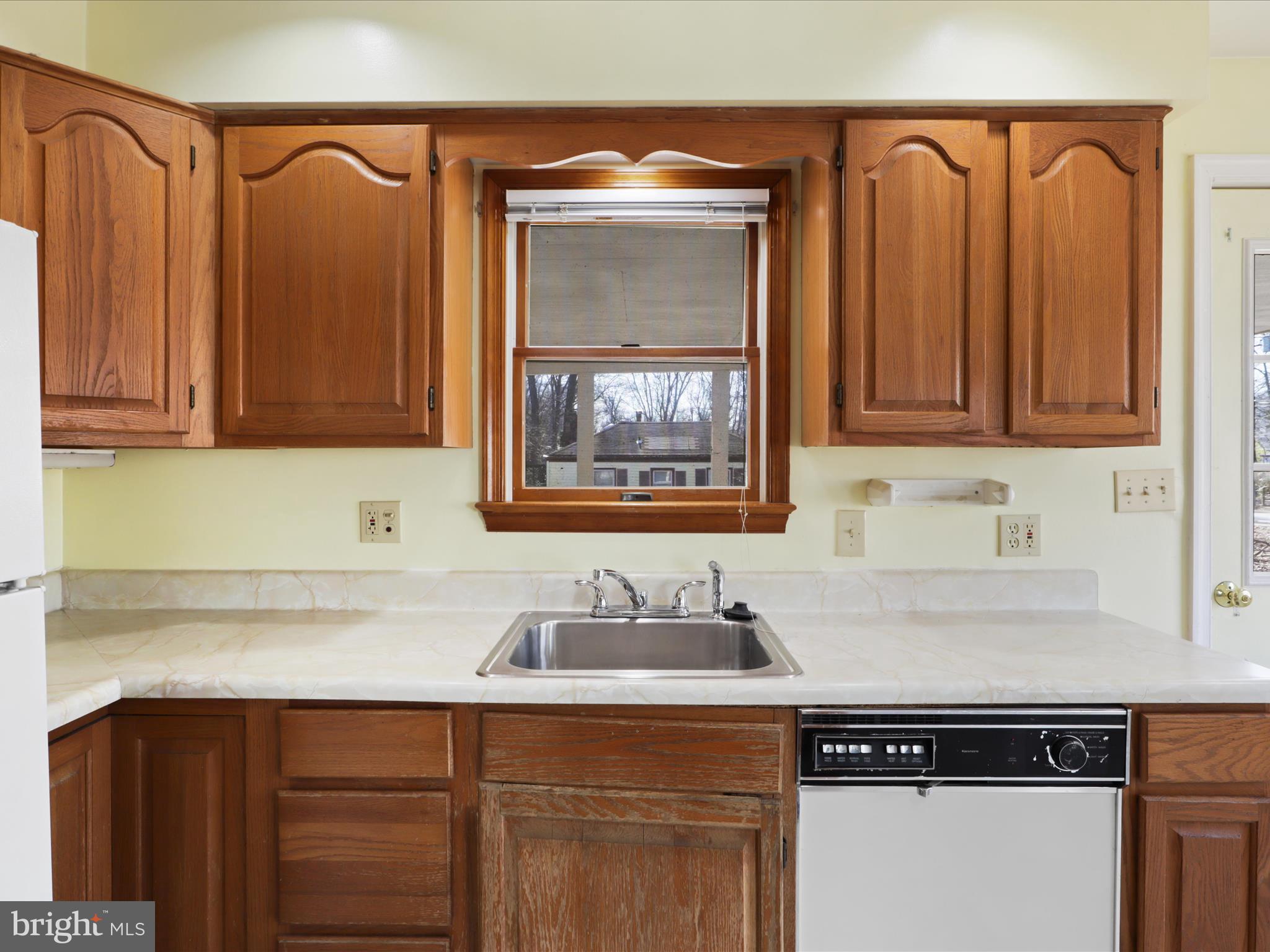 HYBLA VALLEY FARMS - Residential Lease