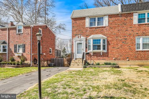 Photo of 317 E Rodgers Street, RIDLEY PARK, PA 19078 (MLS # PADE2110038)
