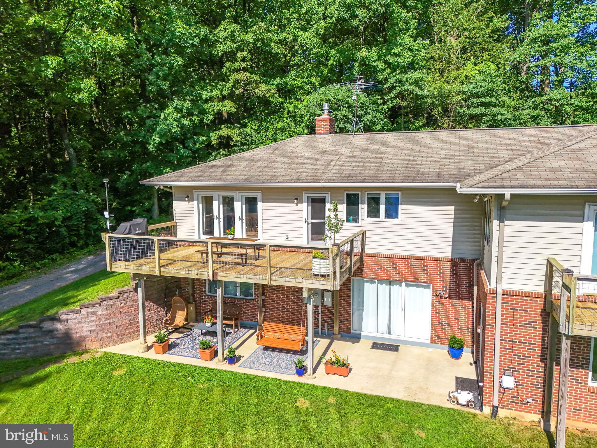 46 ROCK RIDGE LANE