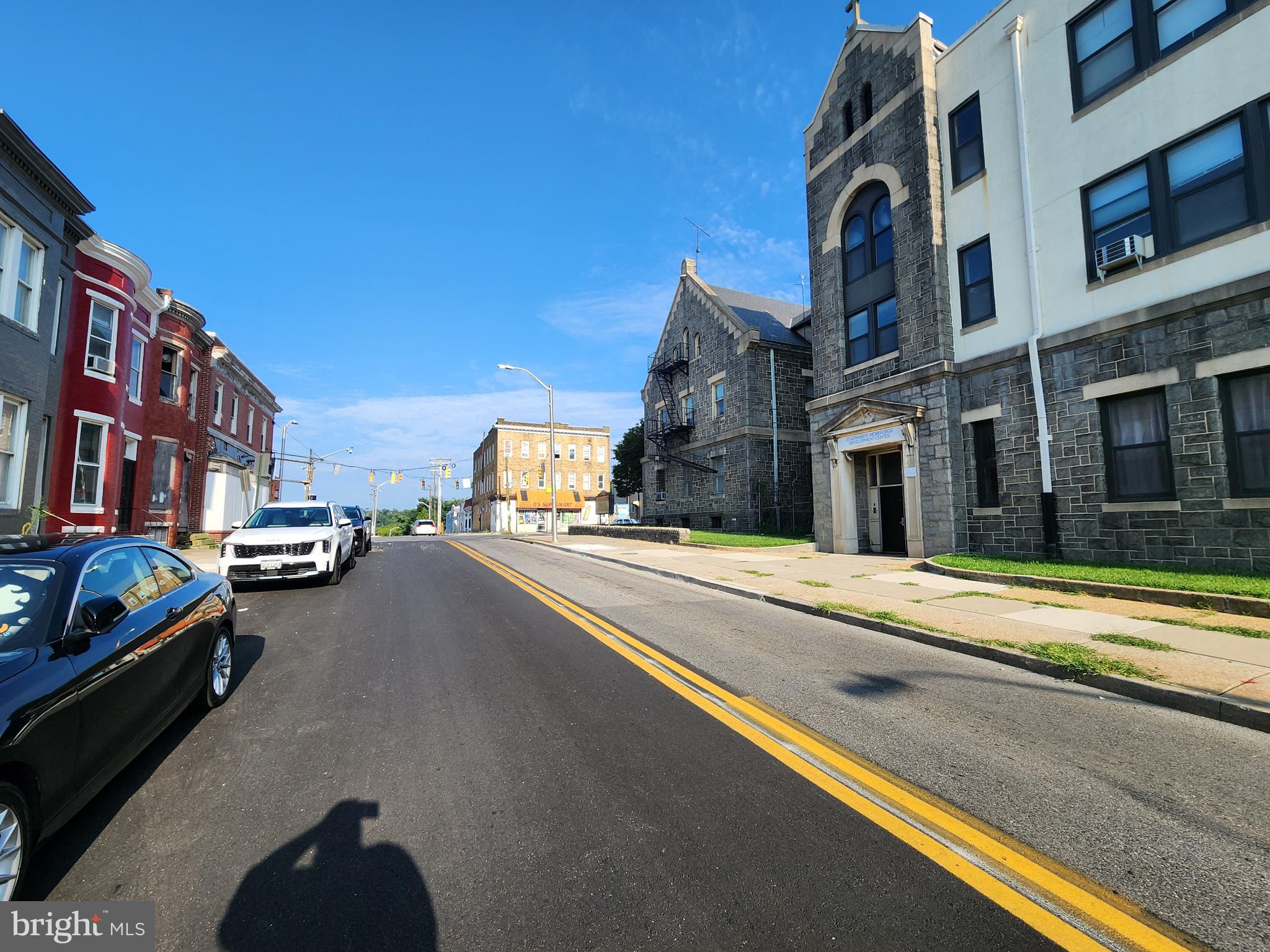 SANDTOWN-WINCHESTER - Residential