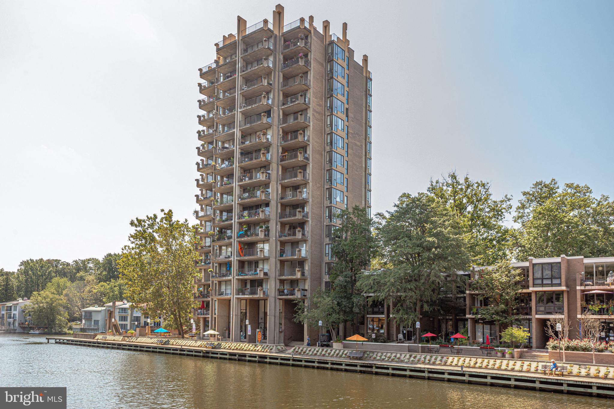 LAKE ANNE OF RESTON - Residential