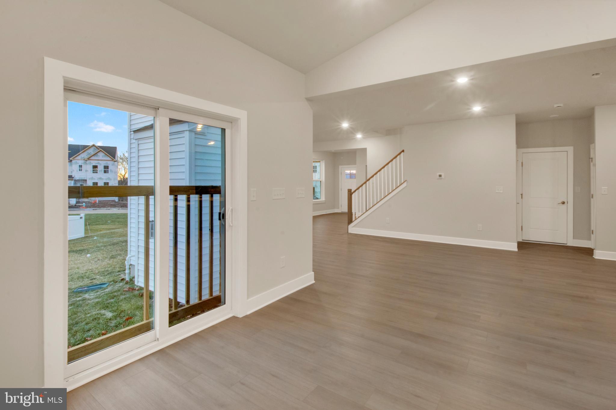 FARM VIEW - Residential