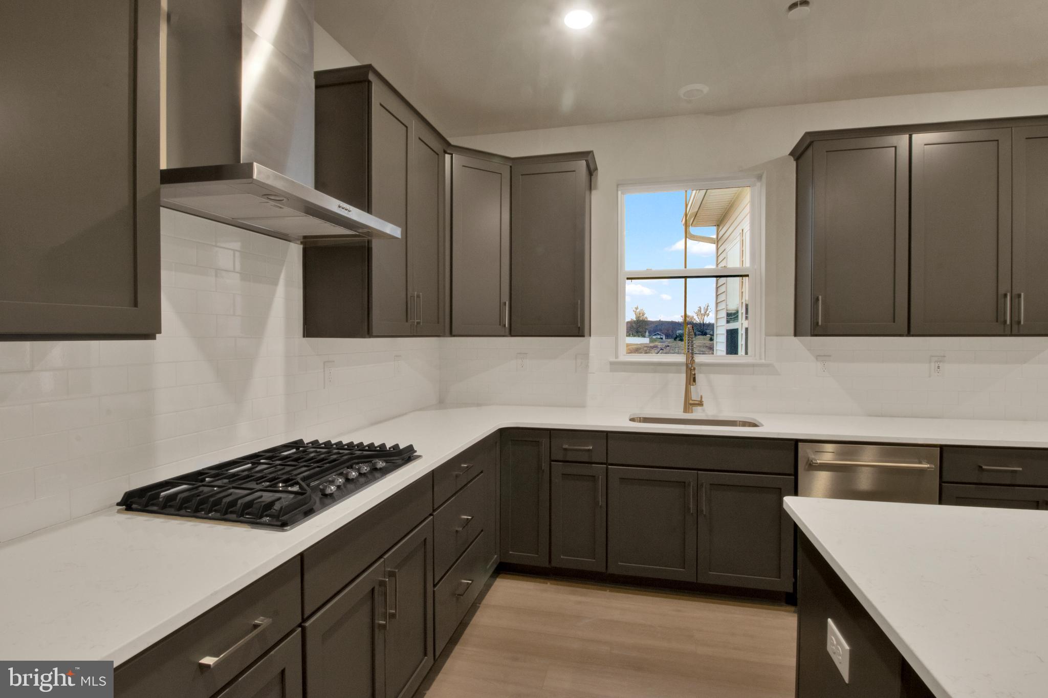 FARM VIEW - Residential