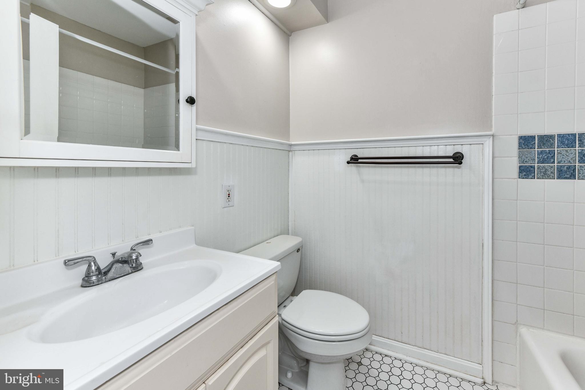 DEL RAY - Residential Lease