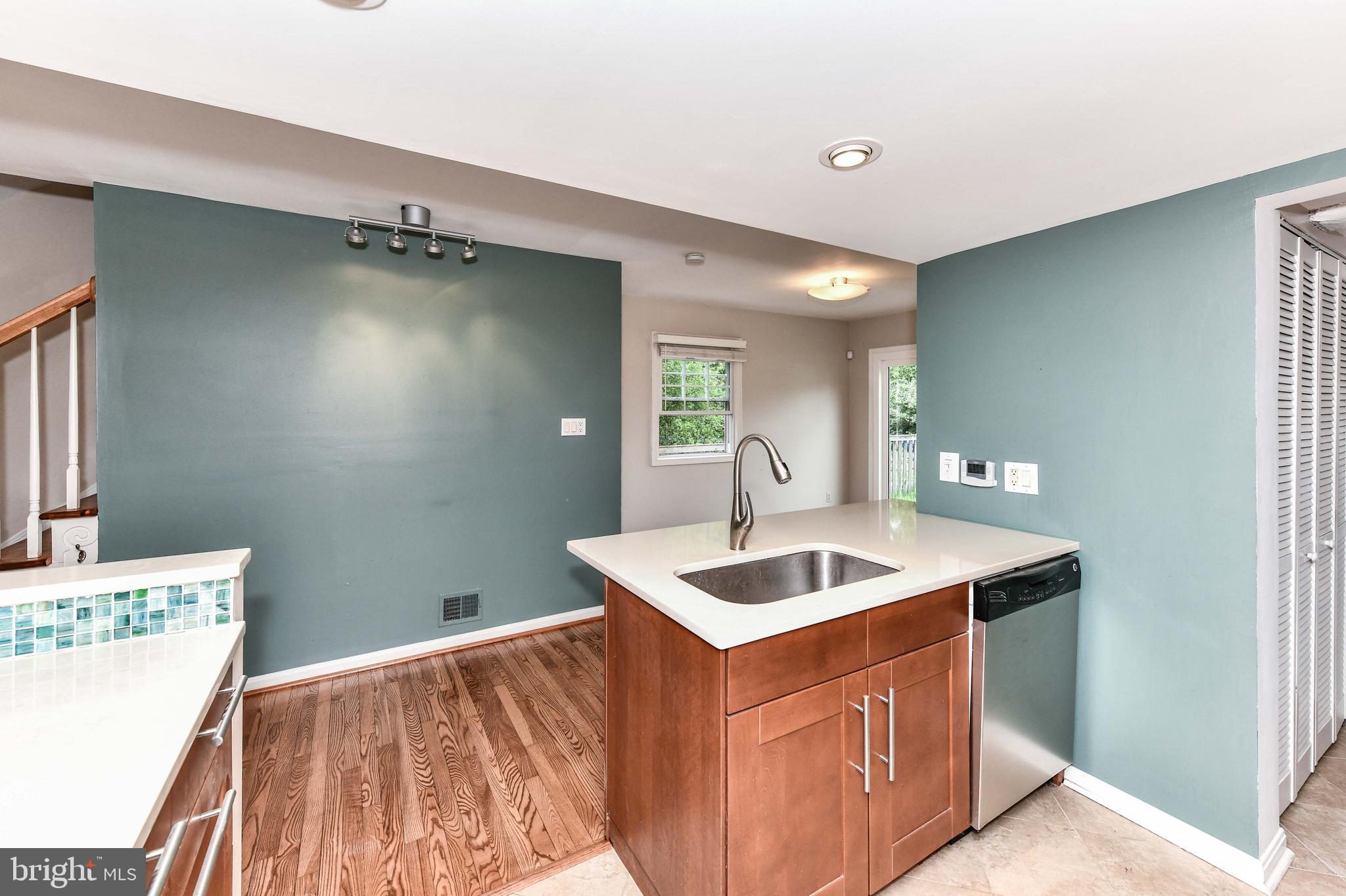 DEL RAY - Residential Lease