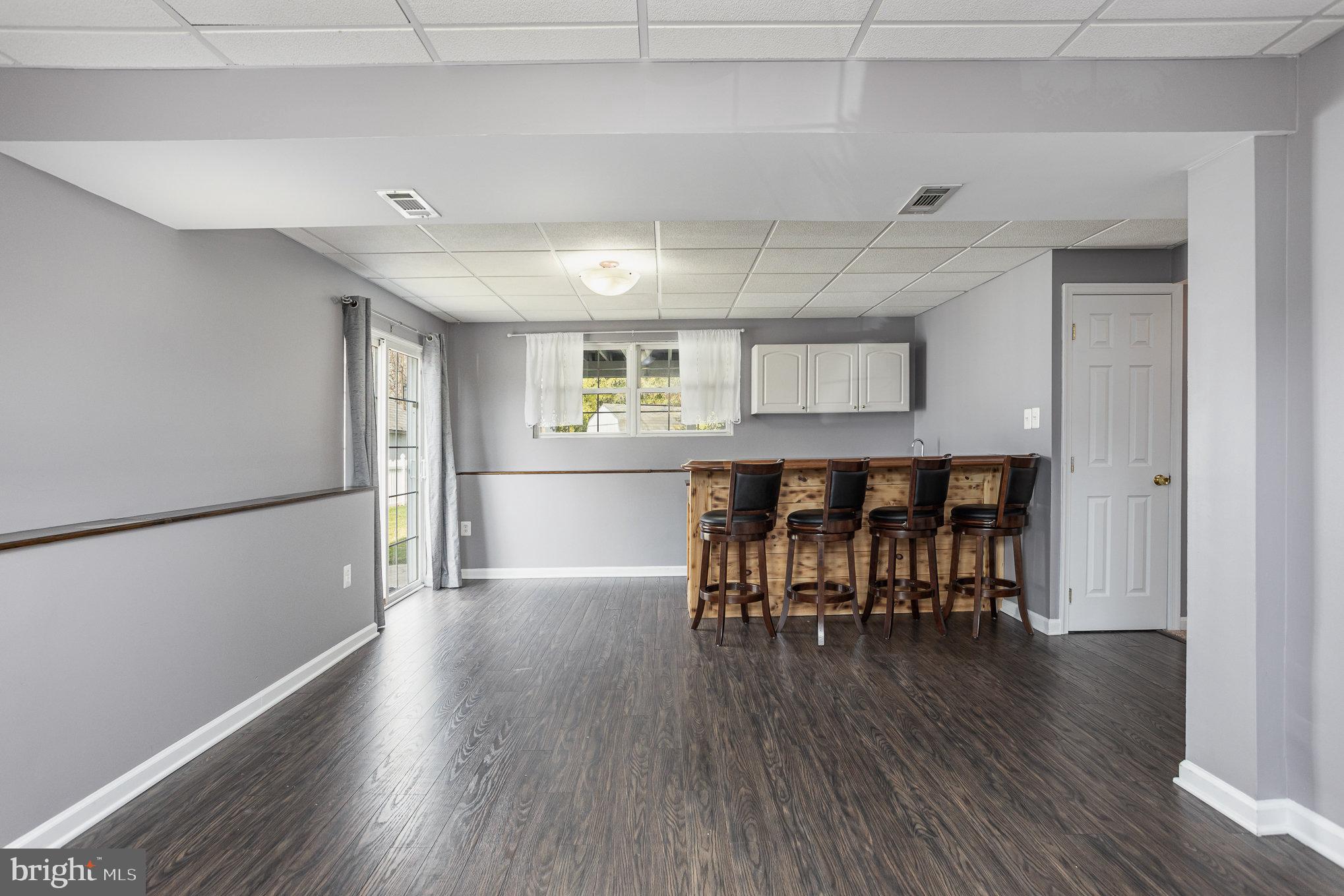 BOWLEYS QUARTERS - Residential