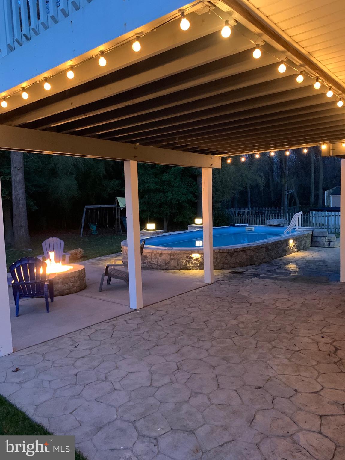 BOWLEYS QUARTERS - Residential