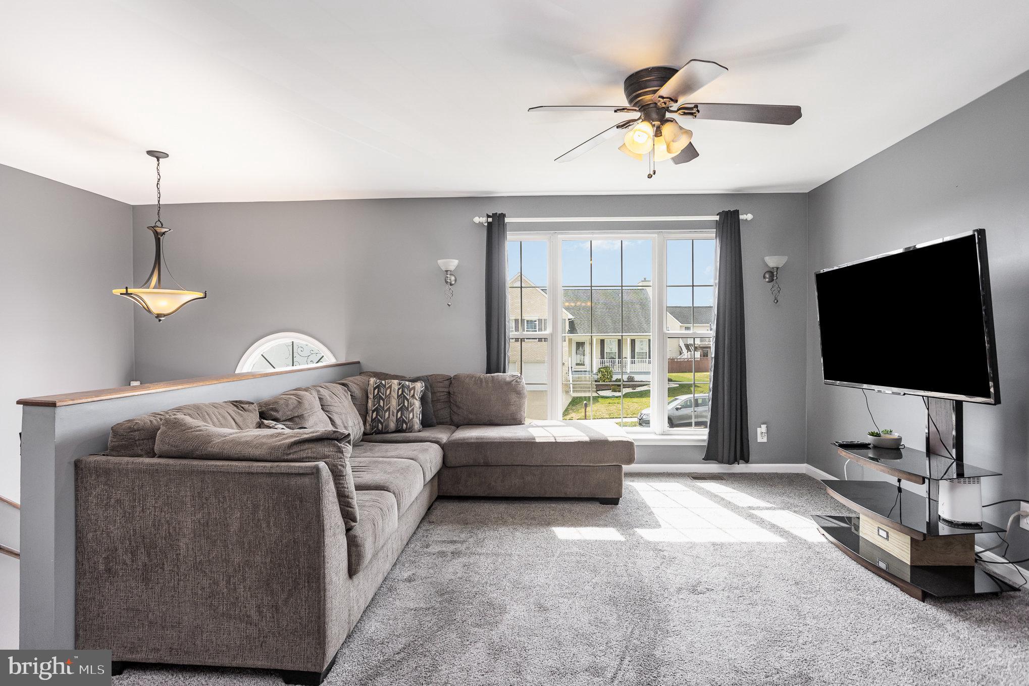 BOWLEYS QUARTERS - Residential