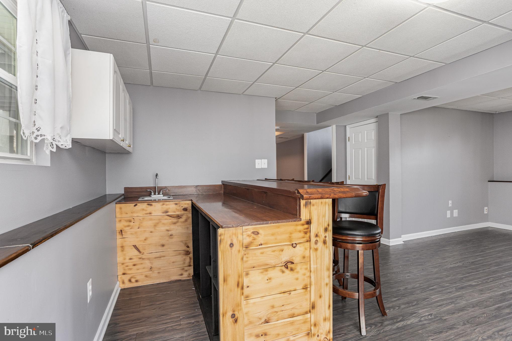 BOWLEYS QUARTERS - Residential