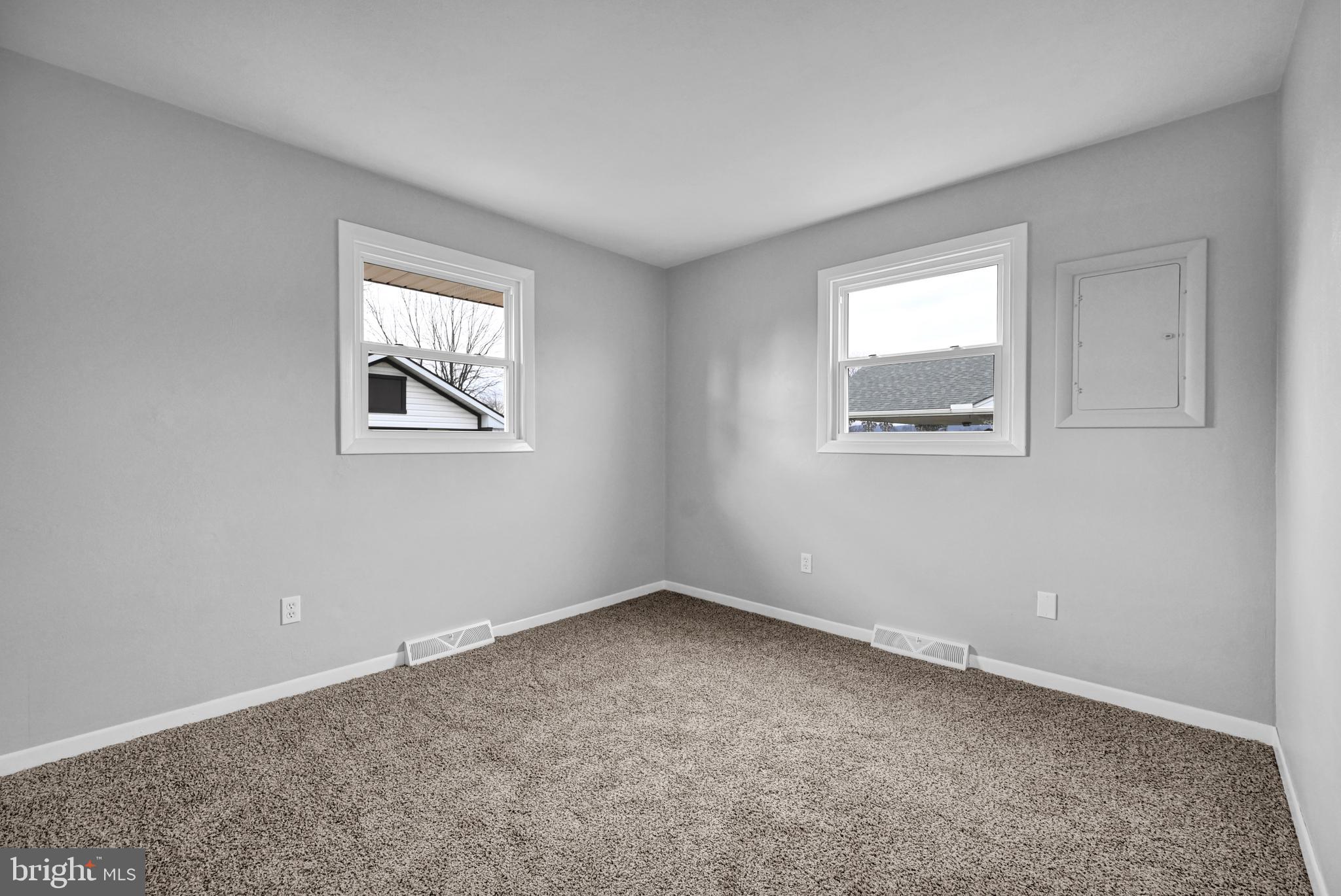 MANCHESTER TWP - Residential