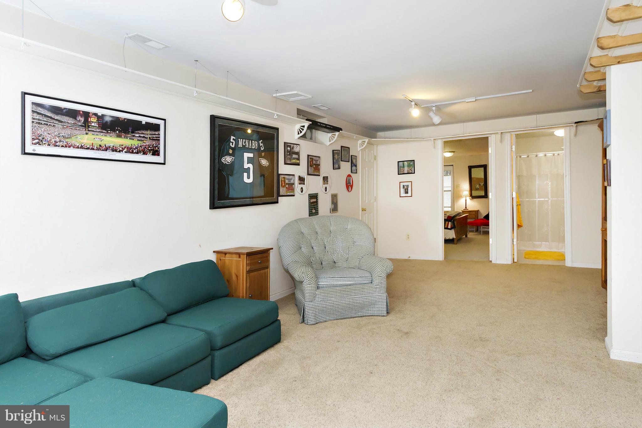 CHAPMAN FARM AT CROFTON - Residential Lease