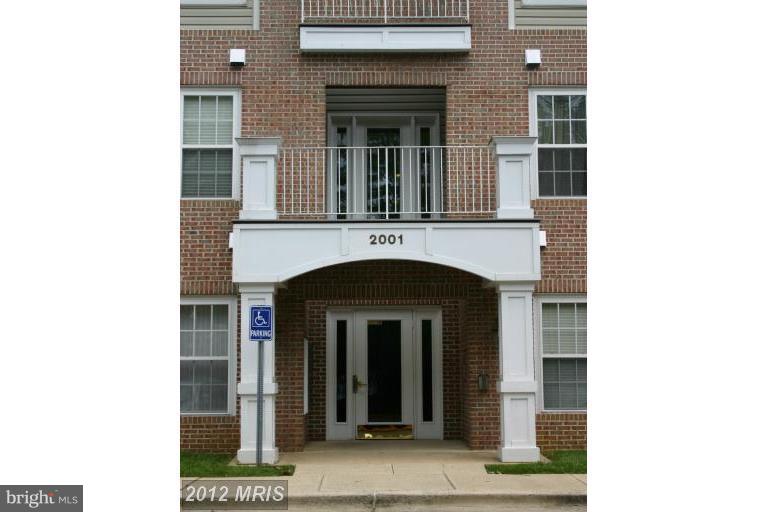 RIVERGATE II - Residential Lease