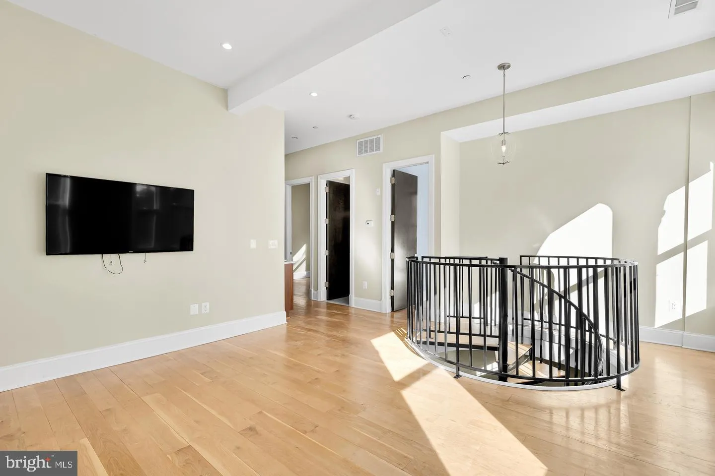 Additional image 20 of 2009 Columbia Road NW Unit 5, Washington, DC 20009