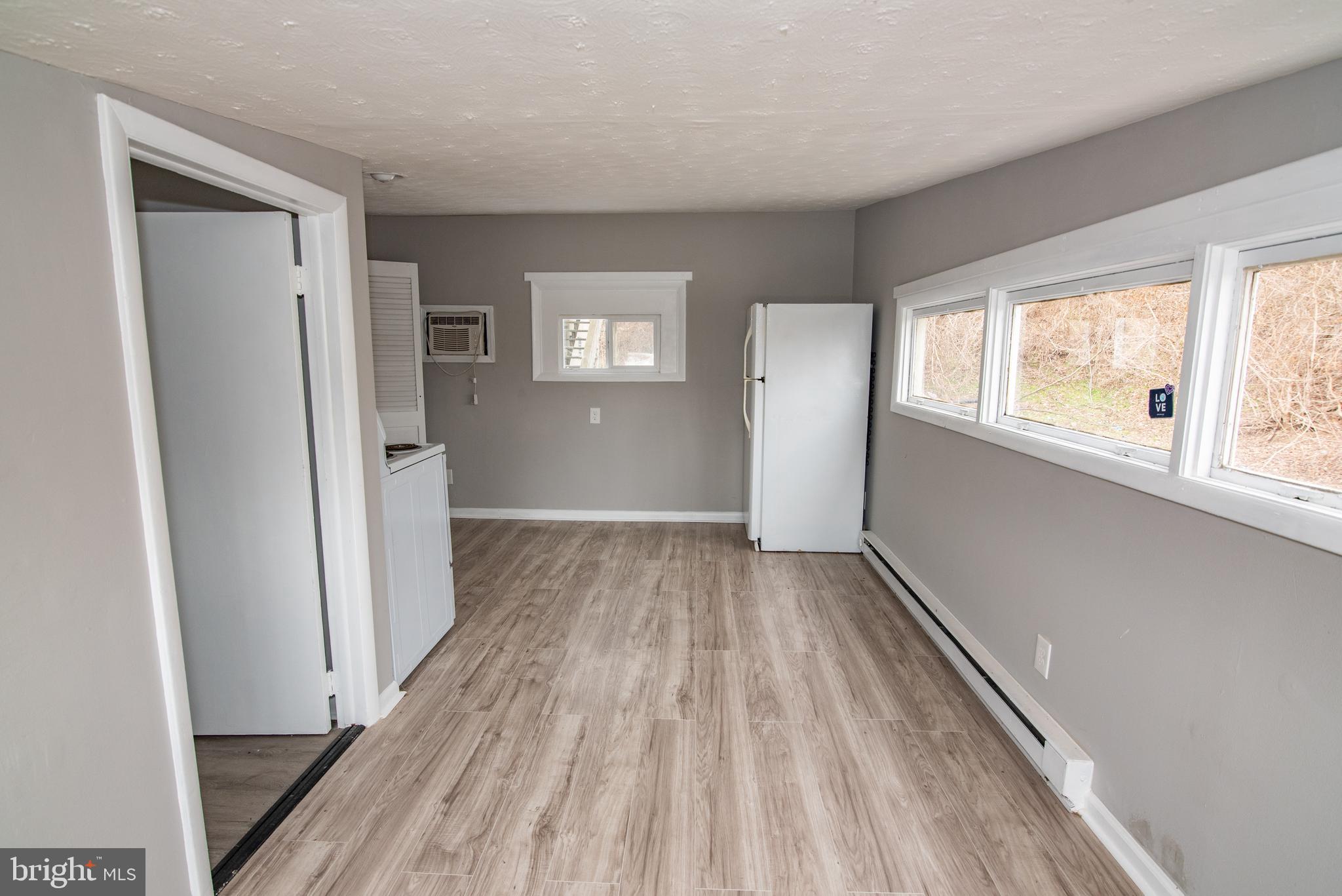 145 HORSESHOE ROAD A