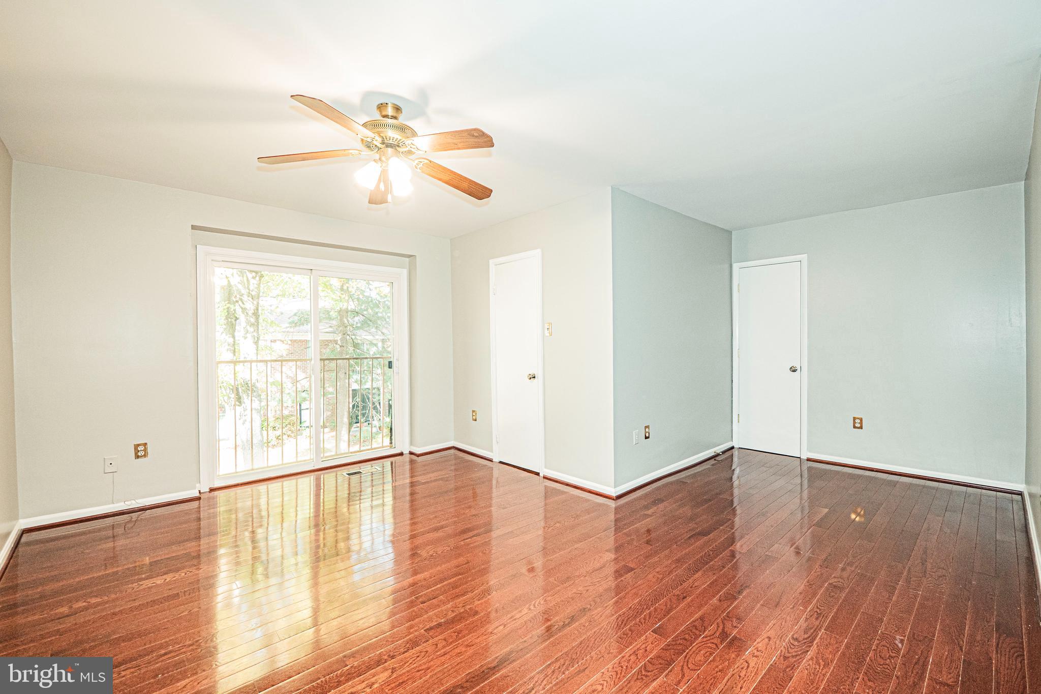 FAIRFAX PLAZA TOWNHOUSES - Residential