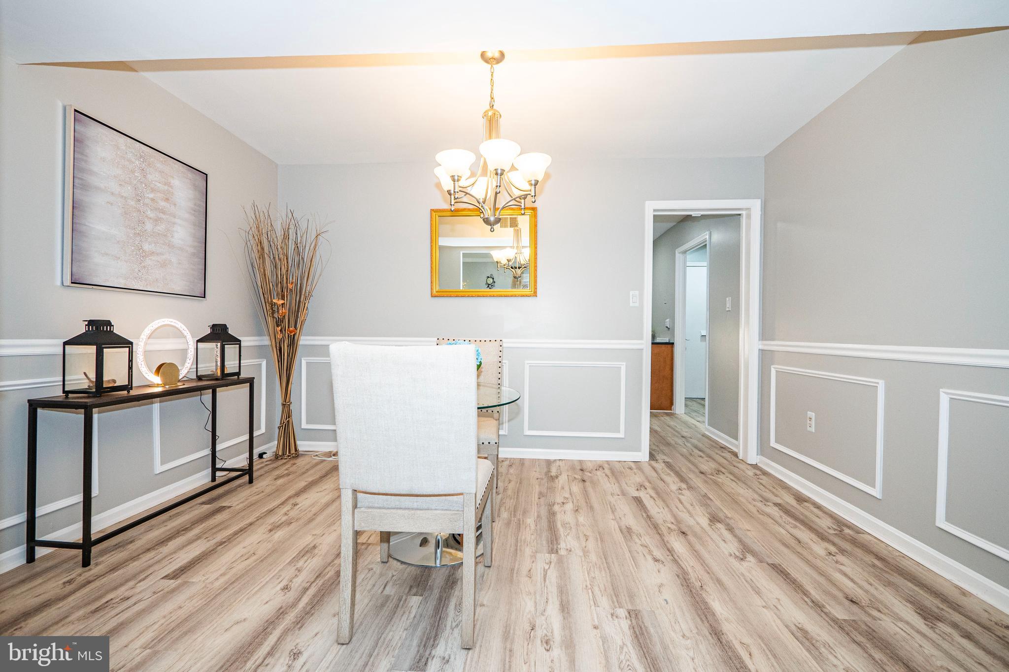 FAIRFAX PLAZA TOWNHOUSES - Residential