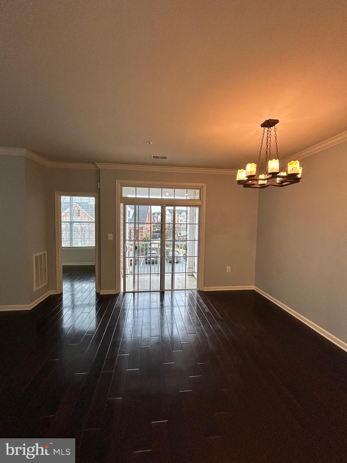 RIDGES AT LOUDOUN VALLEY - Residential Lease