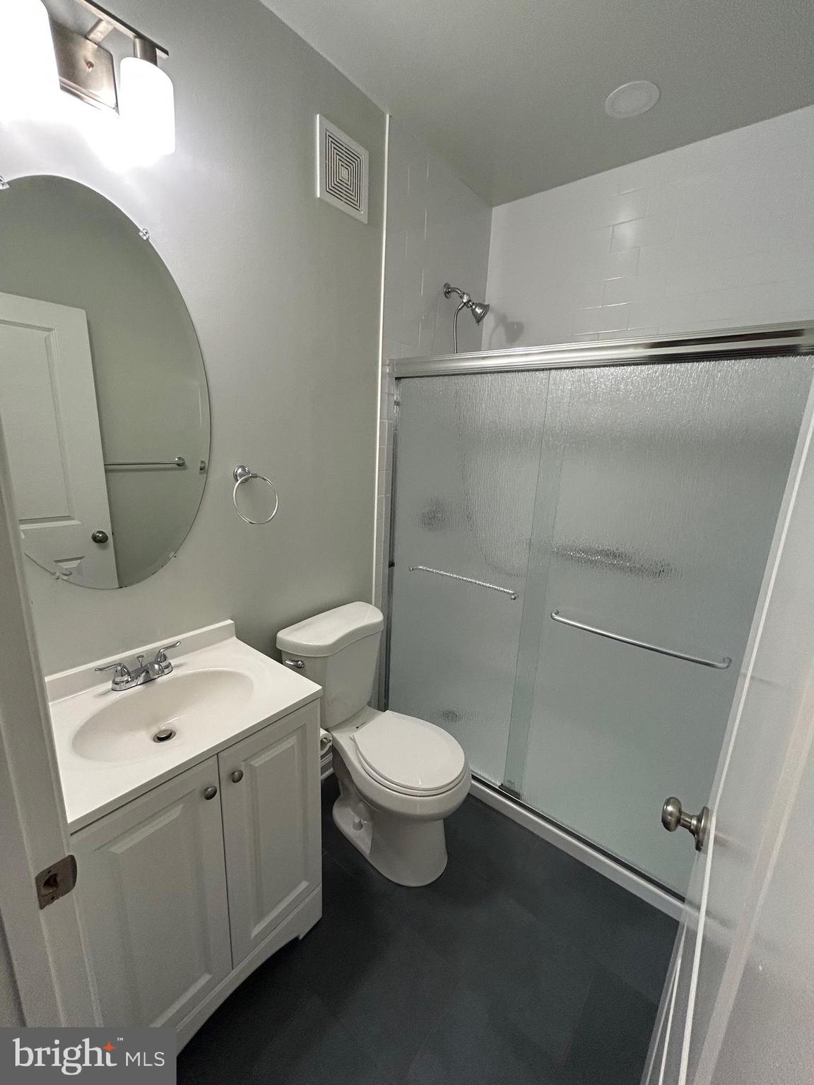 RIDGES AT LOUDOUN VALLEY - Residential Lease