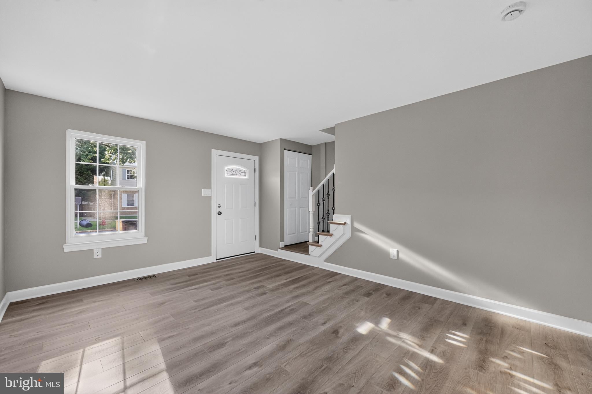 8202 STEWARTON COURT