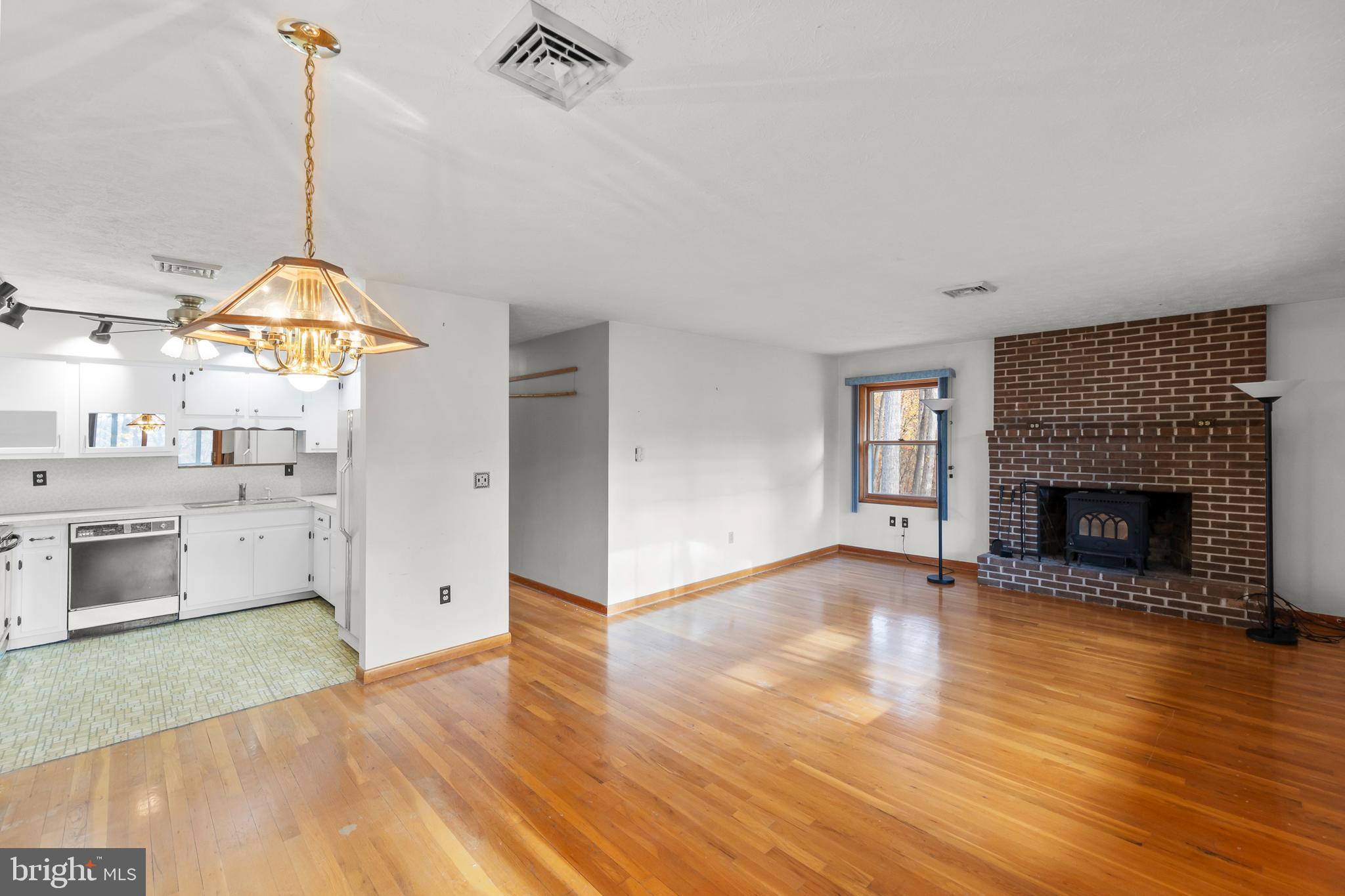 THREE RUN WOODS - Residential